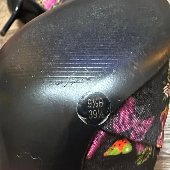 BCBGirls Black Floral Heels - Picture 5 of 7